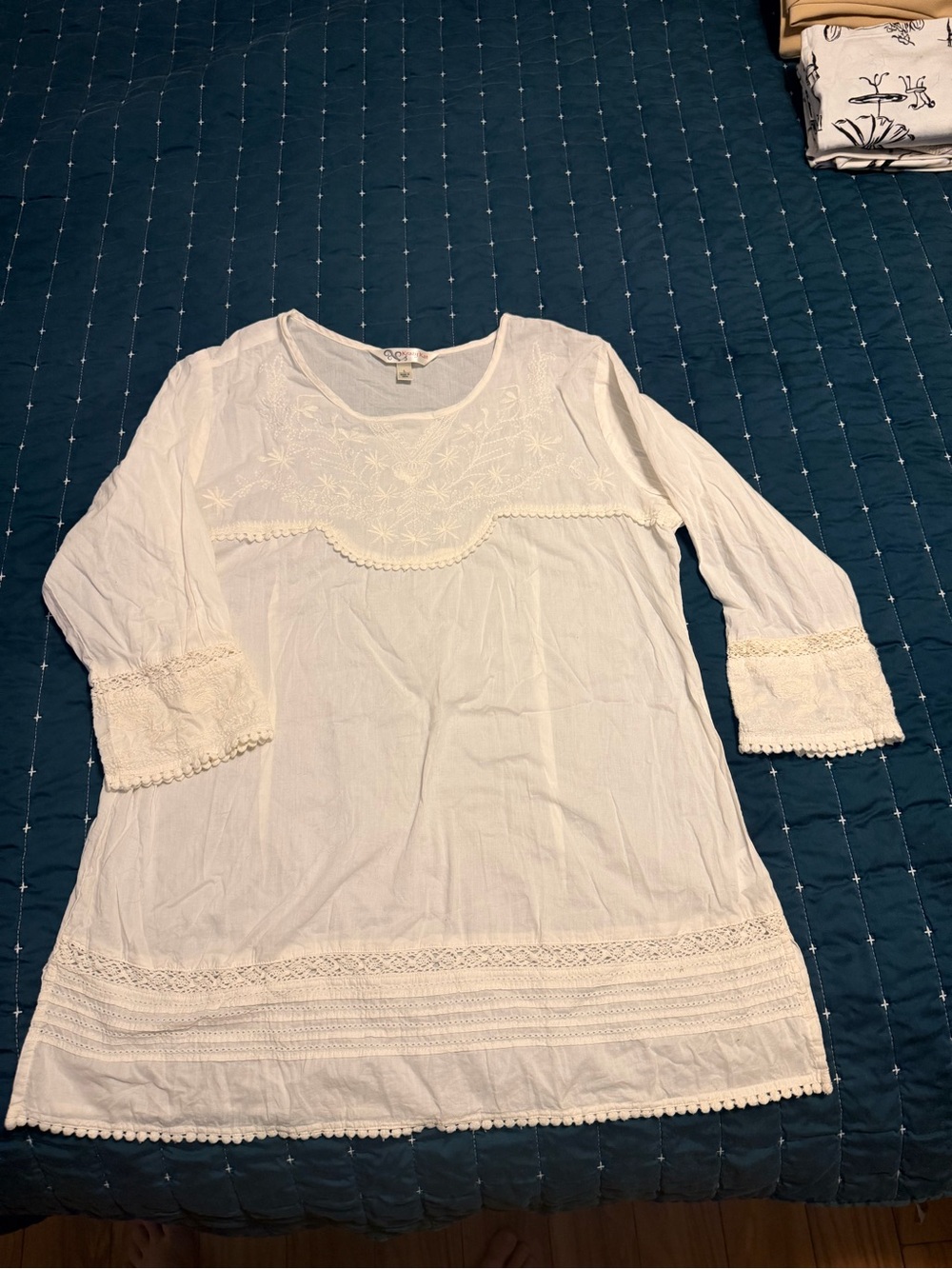 krazy kat Embroidered Lace-Trim Tunic